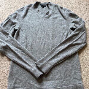 Theory Reiser 100% Cashmere V-Neck Sweater in Grey, Size XS 🩶